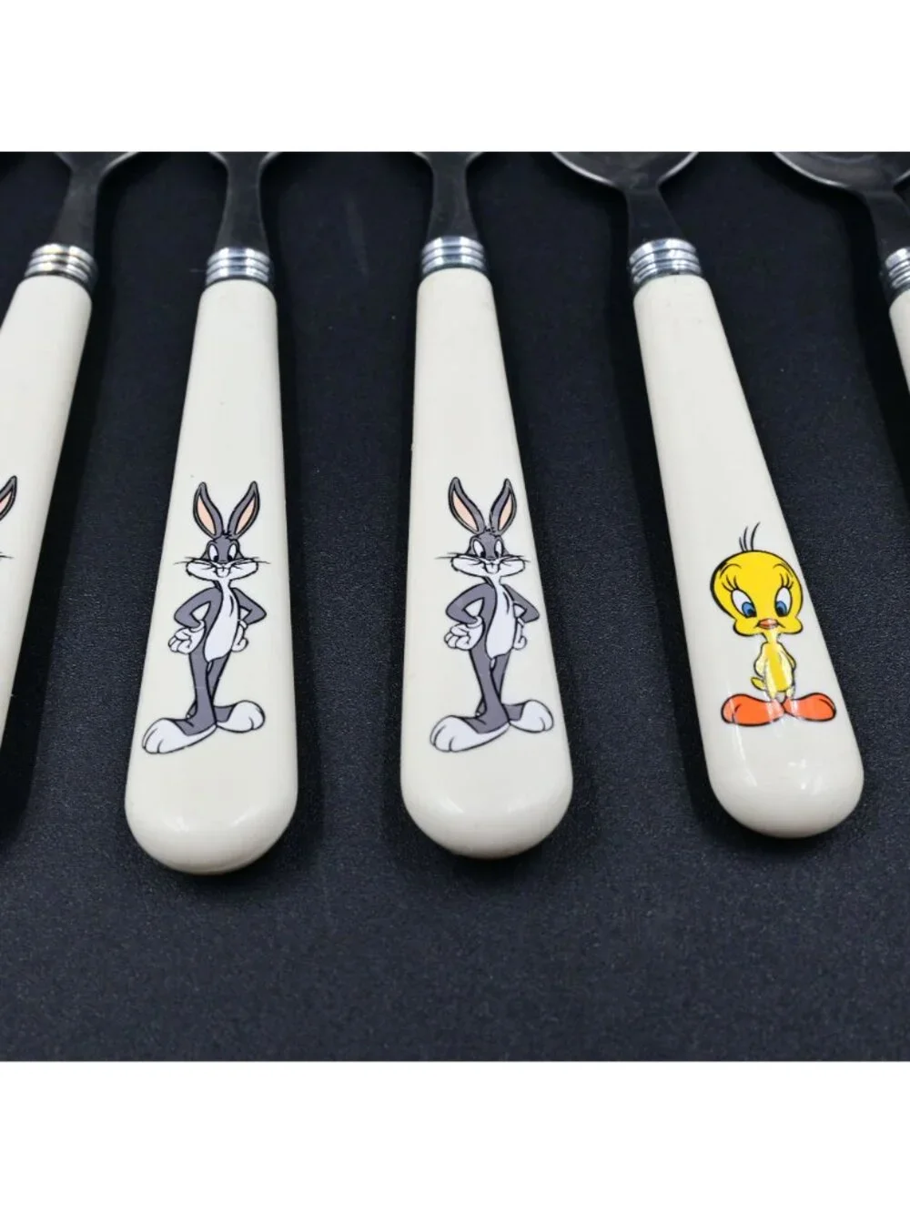 Looney Tunes Tweety Bird, Bugs Bunny, Sylvester Flatware Silverware Vintage